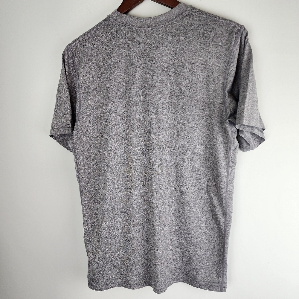 Nike Dri Fit Short Sleeve Tee Shirt Size Medium Gray - Picture 4 of 7